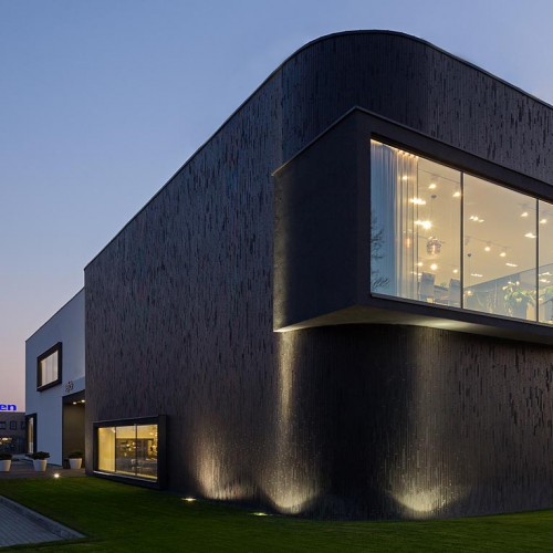 頂級外牆磚-極炭黑