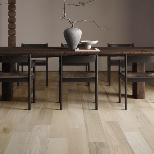 聖保羅胡桃木紋磚-淺棕